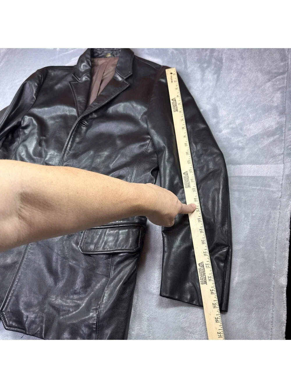 Banana Republic Heavy 100% Full Grain Brown Leather Sz Med 3 Button Blazer